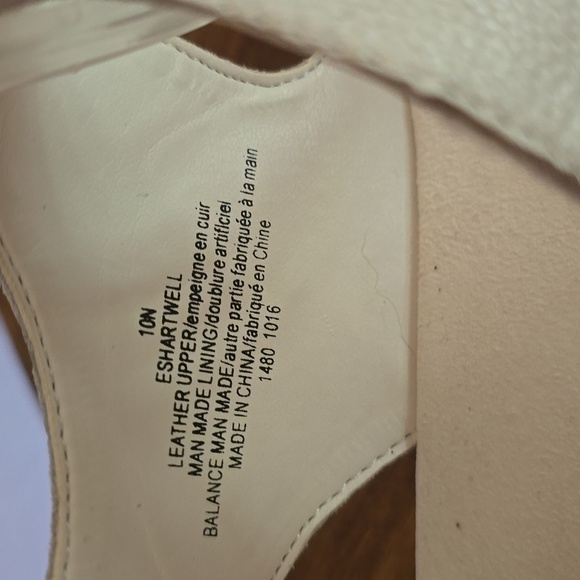 Easy Spirit Womens White Leather Adjustable Sandals Strappy Minimalist Sz.10 - Picture 8 of 11